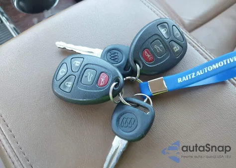 2017 Buick Enclave Premium z USA, uszkodzony, nr VIN 5GAKRCKD4HJ172698